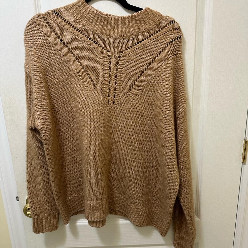 Banana Republic Warm Brown Crew Neck Sweater
